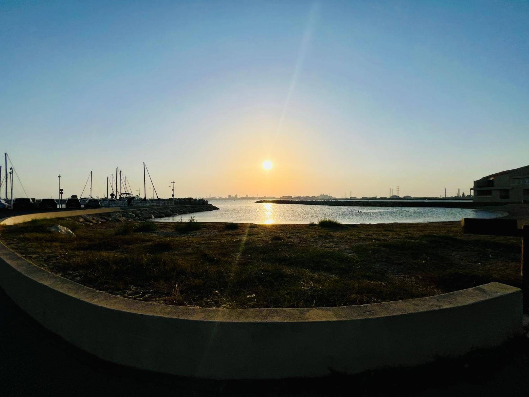 Perle Du Rivage - Plage 50M, Clim, Wifi, 2 Pers Fos-sur-Mer Esterno foto