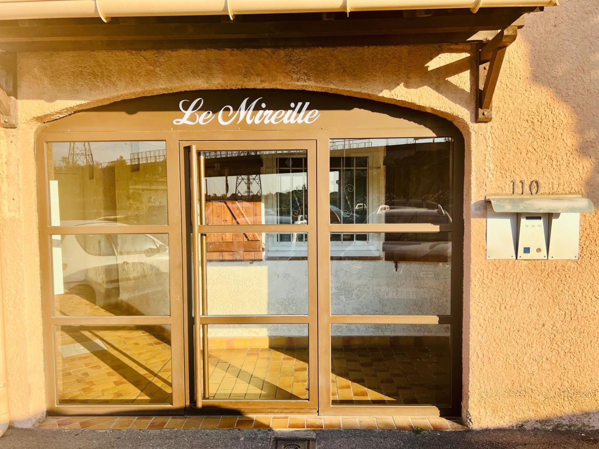 Perle Du Rivage - Plage 50M, Clim, Wifi, 2 Pers Fos-sur-Mer Esterno foto